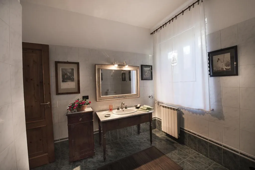 Apartmán La Casa Del Fotografo Mortelle 0*,