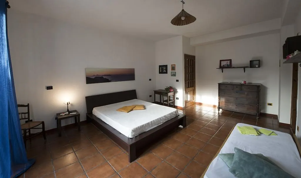 Apartmán La Casa Del Fotografo Mortelle 0*,  Itálie